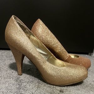 Gold glitter heels